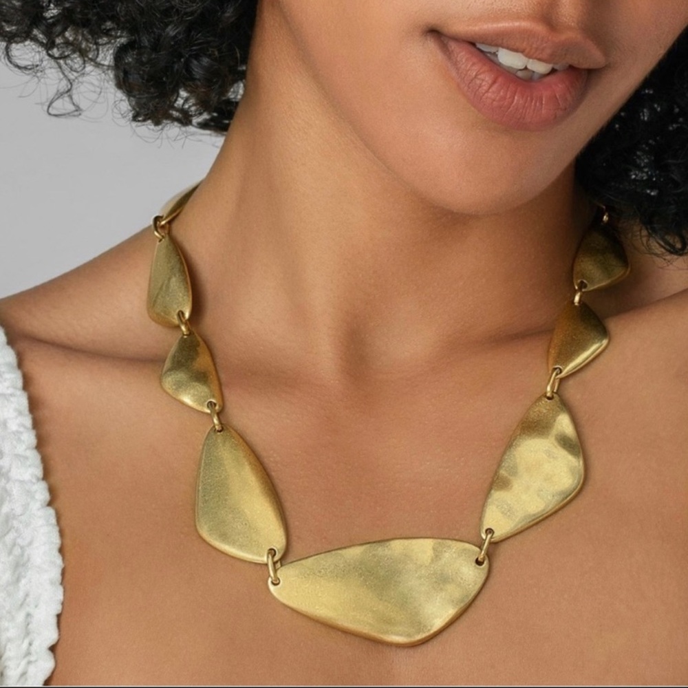 Kendra Scott Gold Statement Necklace